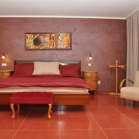 Frikulin 招待所 4*